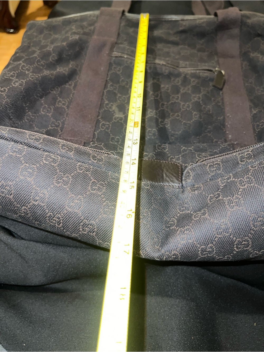 GUCCI CANVAS TOTE TRAVEL BAG - Picture 13 of 16